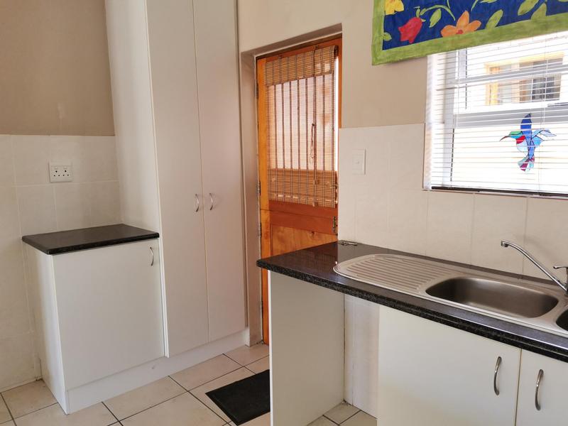 To Let 2 Bedroom Property for Rent in Vredekloof Western Cape